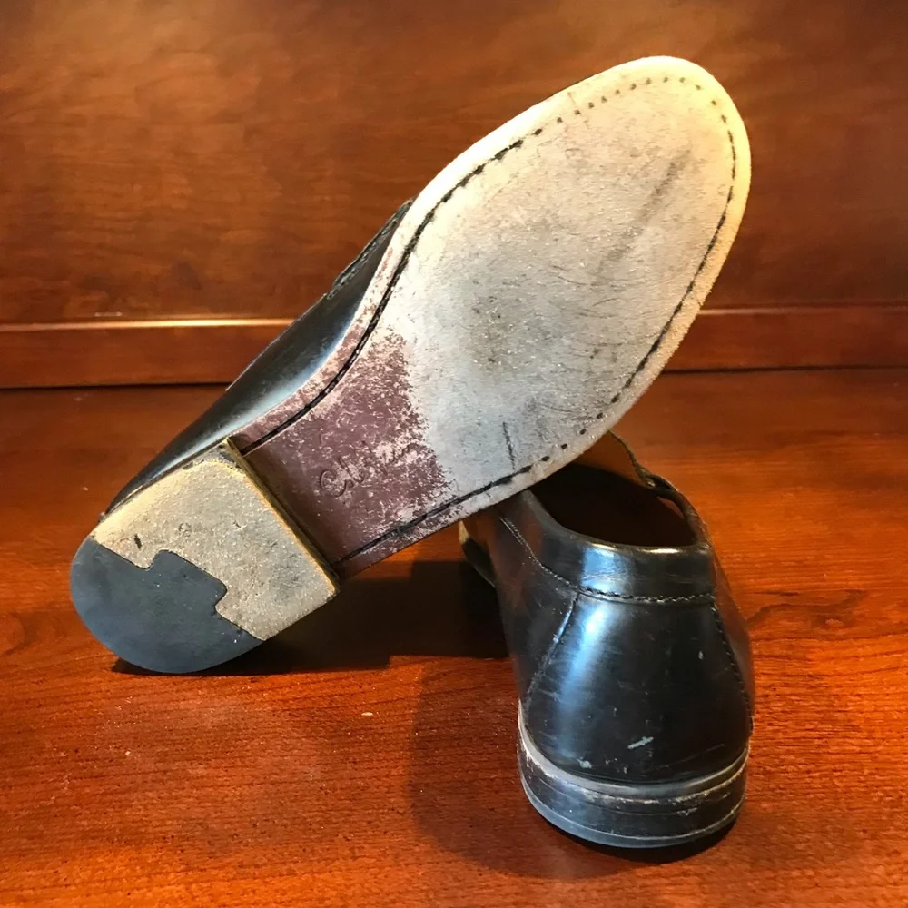 Men Cole Haan Penny Loafers Size 10M. BLACK